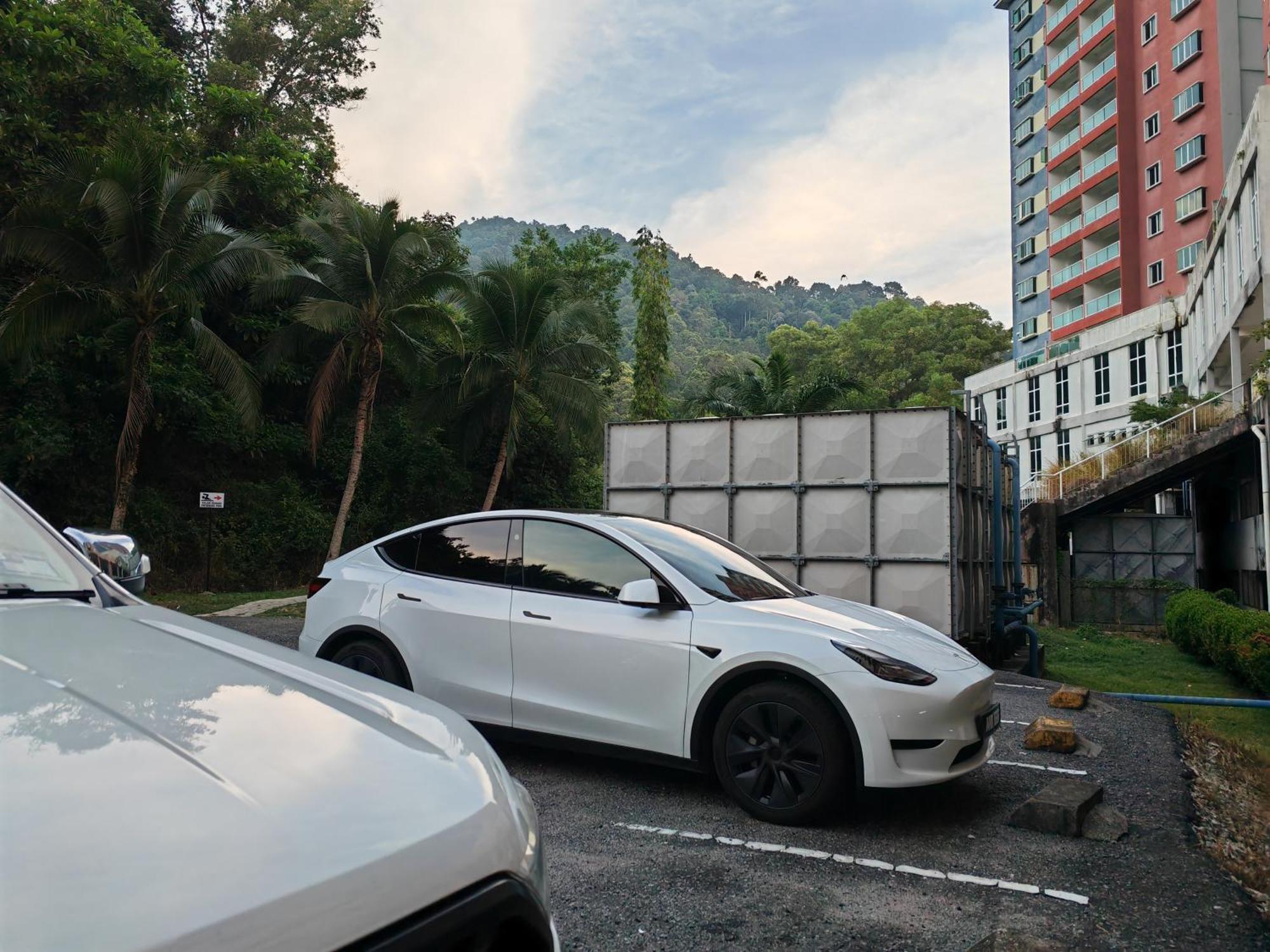 Cosy Designer's By The Mountain Lumut